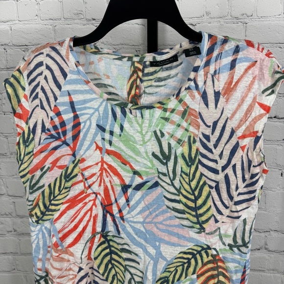 Tahari Tropical 100% Linen Button Up Back Top Size Small - Picture 2 of 7